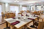 Aegis Shawford - picture-13-dining.jpg